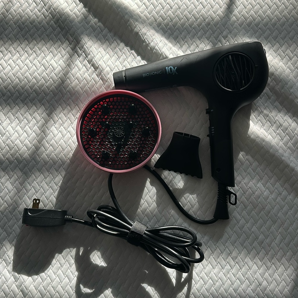 Bio Ionic blow dryer